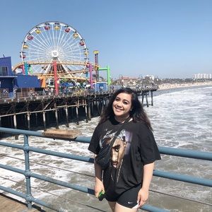 Meet your Posher, Nicole